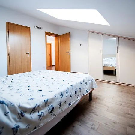 Apartamento Two-bedroom 2